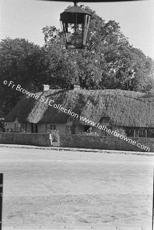 COTTAGES IN ADARE FROM HOTEL